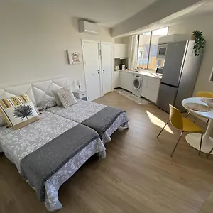 Estudio D’lelos , Arguineguin España